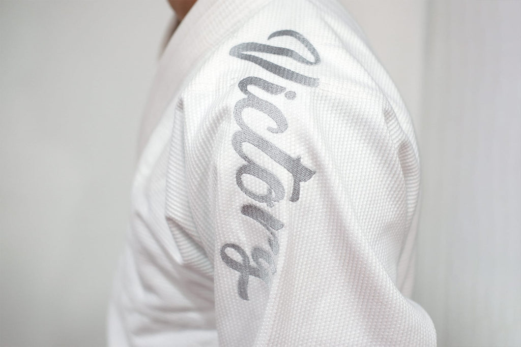 Victory Kimono (White) image 7